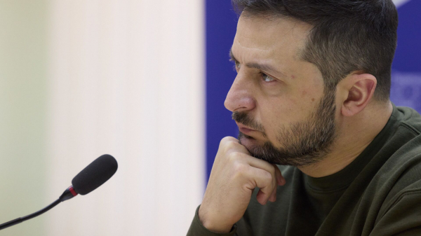 Süddeustche Zeitung: ЕС и Германия должны заморозить помощь Украине после скандала