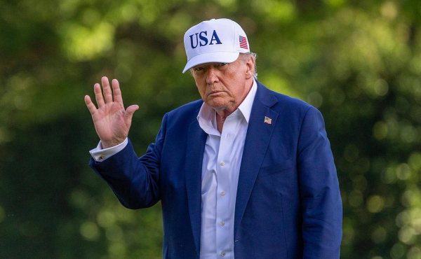 
                    Госдеп проверит 55 млн иностранцев и аннулирует визы в случае нарушений
                