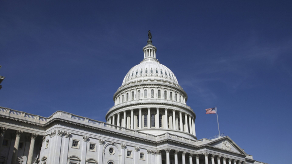 Бюджетное управление конгресса США ожидает роста дефицита до 4,1 триллиона долларов