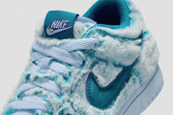 Nike представил кроссовки в стиле «снежного человека» (ФОТО) Nike представил кроссовки в стиле «снежного человека» (ФОТО)