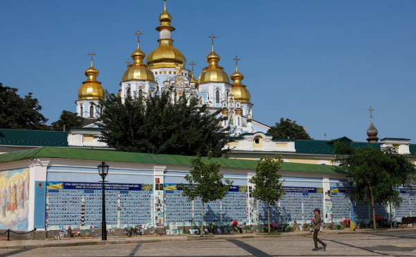 
                    CNN назвал пять сценариев завершения конфликта на Украине
                