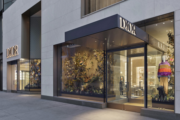 Dior открыл в Нью-Йорке четырехэтажный флагманский магазин (ФОТО)