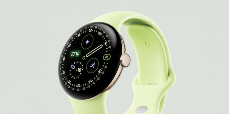 Google анонсировала часы Pixel Watch 4 с автономностью 40 часов и боковой зарядкой