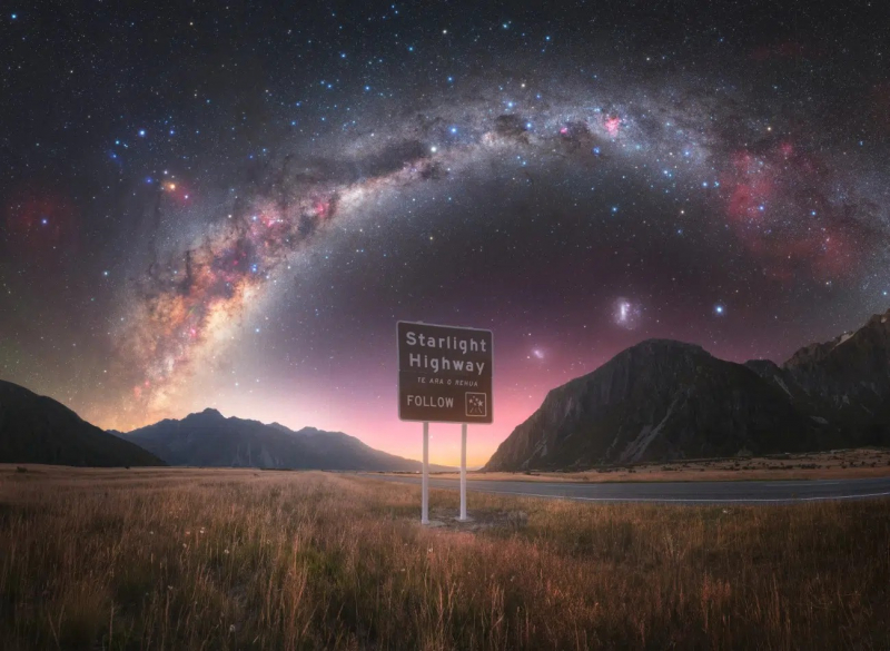 Просто космос: 15 лучших астрофотографий года с конкурса Capture the Dark 2025