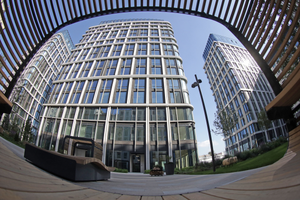 В России выявлена затоваренность на рынке жилья. Стоит ли в таких условиях покупать квартиру? В России выявлена затоваренность на рынке жилья. Стоит ли в таких условиях покупать квартиру?