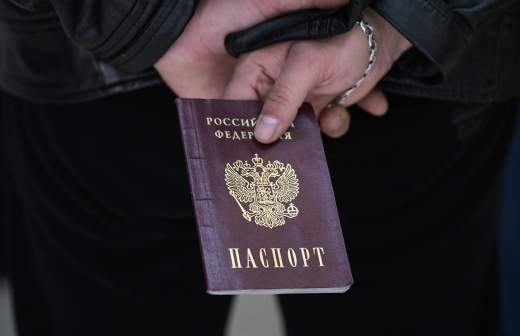 Администрация Трампа внесла изменения в тест на получение гражданства США
Администрация Трампа внесла изменения в тест на получение гражданства США