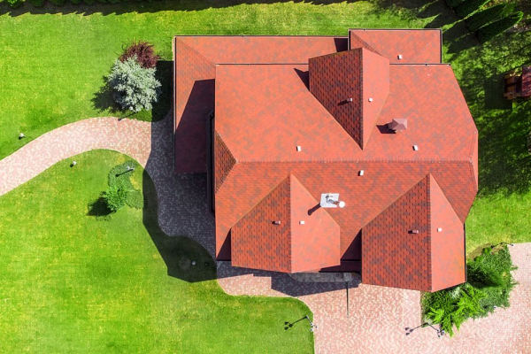 Продавать садовые участки отдельно от построек на них теперь запрещено. Юрист объяснил принципы нового закона Продавать садовые участки отдельно от построек на них теперь запрещено. Юрист объяснил принципы нового закона