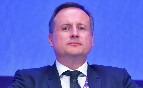 РЖД и «Росатом» разработают «грузовой Uber»
РЖД и «Росатом» разработают «грузовой Uber»