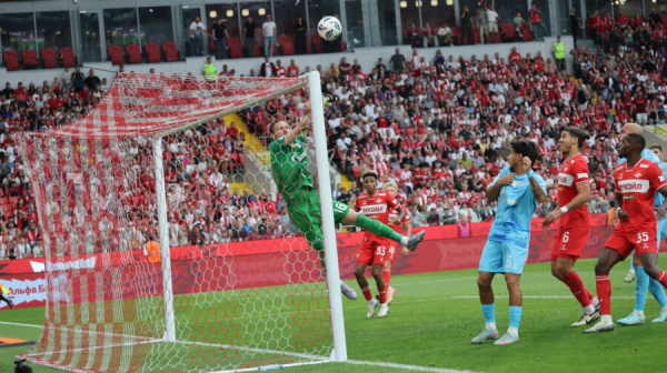 В РПЛ новый неожиданный герой. Вратаря круче нет во всей России! В РПЛ новый неожиданный герой. Вратаря круче нет во всей России!