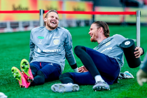 В РПЛ новый неожиданный герой. Вратаря круче нет во всей России! В РПЛ новый неожиданный герой. Вратаря круче нет во всей России!