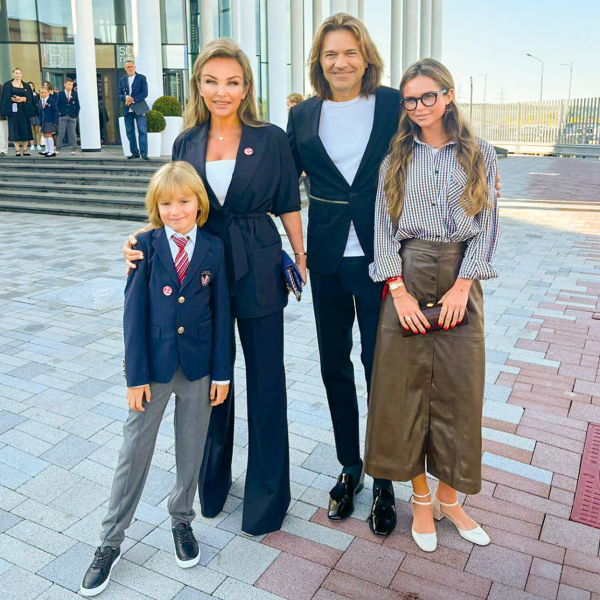 Школьные рекорды: где учат на космонавтов, оленеводов и пчеловодов Школьные рекорды: где учат на космонавтов, оленеводов и пчеловодов