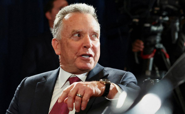 Уиткофф продал долю в своей фирме за $120 млн из-за конфликта интересов
Уиткофф продал долю в своей фирме за $120 млн из-за конфликта интересов