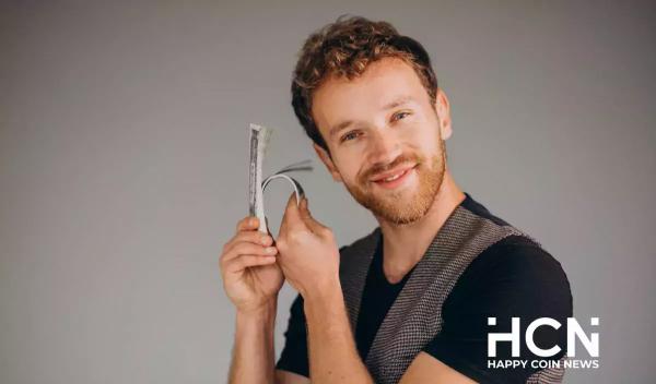 Capital Group сорвала куш на инвестициях в биткоин-компанию
Capital Group сорвала куш на инвестициях в биткоин-компанию