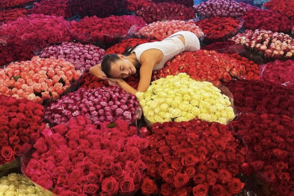 На вес золота: роскошный подарок Лепса для невесты оценили в миллионы. На вес золота: роскошный подарок Лепса для невесты оценили в миллионы.