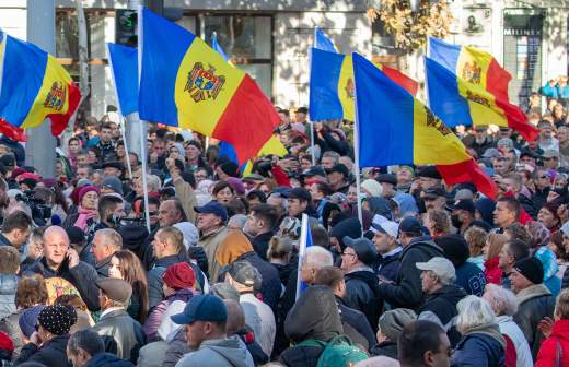 Оппозиционные Санду силы лидируют на выборах в Молдавии
Оппозиционные Санду силы лидируют на выборах в Молдавии