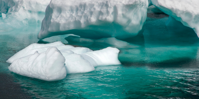 Новый водный мир: подо льдами Антарктиды обнаружили 85 озёр