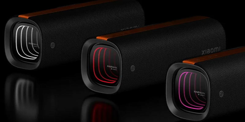 Xiaomi представила колонку Sound Party с автономностью 26 часов и RGB-подсветкой