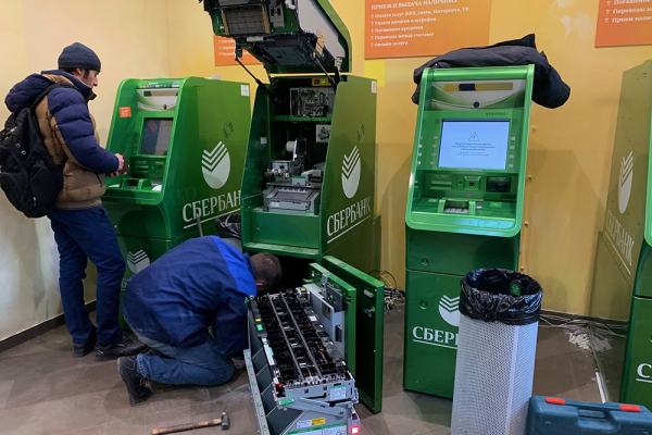 В РФ ограничат выдачу банковских карт: Сколько кредиток можно будет иметь на руках В РФ ограничат выдачу банковских карт: Сколько кредиток можно будет иметь на руках