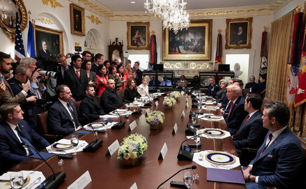 О чем в Белом доме договорились и не договорились Трамп и Зеленский
О чем в Белом доме договорились и не договорились Трамп и Зеленский