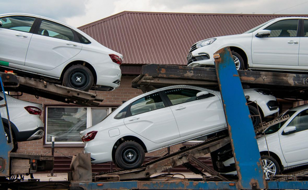 АвтоВАЗ ответил «Яндекс Такси» на претензии к закону о локализации
АвтоВАЗ ответил «Яндекс Такси» на претензии к закону о локализации