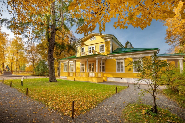 Увидеть все краски осени: Топ-5 направлений для путешествий