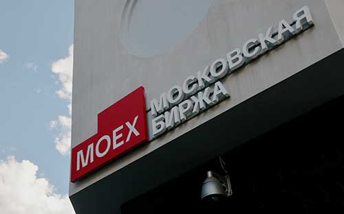 Путин разрешил «дочке» Sinopec из Гонконга купить акции «Сибура»
Путин разрешил «дочке» Sinopec из Гонконга купить акции «Сибура»