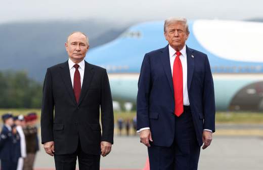 Трамп заявил о проведении «хорошего» разговора с Зеленским
Трамп заявил о проведении «хорошего» разговора с Зеленским