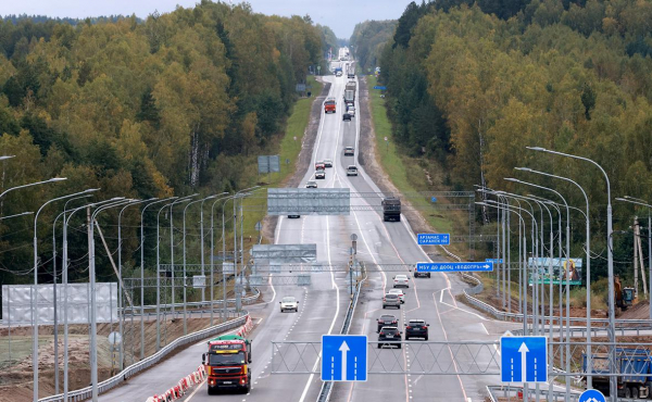 Аудиторы выявили 600 км автодорог, поврежденных при строительстве М12
Аудиторы выявили 600 км автодорог, поврежденных при строительстве М12