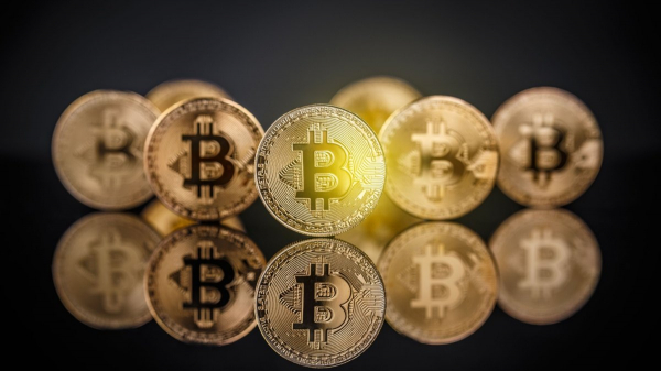 Биткоин консолидируется на фоне роста активности в сфере деривативов
Биткоин консолидируется на фоне роста активности в сфере деривативов