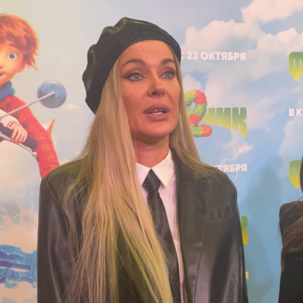 Экс-солистка группы Hi-Fi — о воссоединении с Митей Фоминым: «Мы этого хотим» Экс-солистка группы Hi-Fi — о воссоединении с Митей Фоминым: «Мы этого хотим»