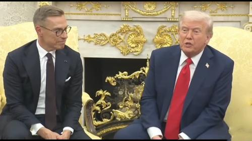 Дональд Трамп: Надо выкинуть Испанию из НАТО из-за малых военных расходов Дональд Трамп: Надо выкинуть Испанию из НАТО из-за малых военных расходов