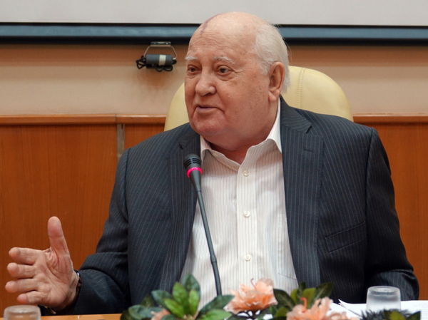 В Германии обвинили Горбачева в наивности перед НАТО