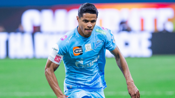 Тренер «Зенита» Семак: «По Дугласу Сантосу посмотрим по срокам возвращения, травма довольно серьезная»