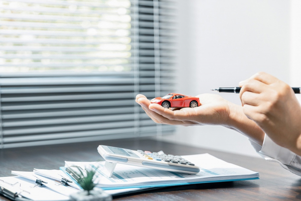 Число заявок на автокредиты сократилось Число заявок на автокредиты сократилось