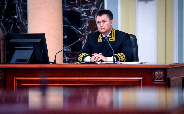 
                    Краснов назвал одну из проблем судебной системы России
                