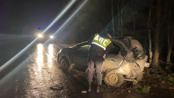 Пьяная компания молодежи попала в ДТП: одна девушка погибла, четыре человека пострадали (ФОТО) Пьяная компания молодежи попала в ДТП: одна девушка погибла, четыре человека пострадали (ФОТО)