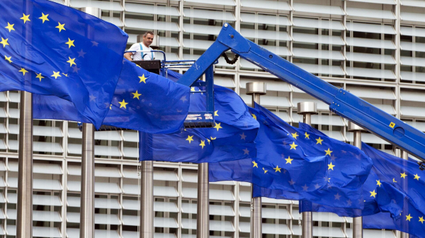 FT: для использования активов РФ Еврокомиссии нужна их постоянная иммобилизация FT: для использования активов РФ Еврокомиссии нужна их постоянная иммобилизация