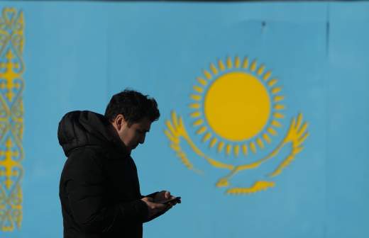 Президент Казахстана Токаев назвал Путина старшим товарищем
Президент Казахстана Токаев назвал Путина старшим товарищем