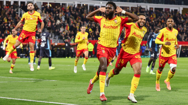 «Ланс» разгромил «Лорьян» в матче чемпионата Франции «Ланс» разгромил «Лорьян» в матче чемпионата Франции