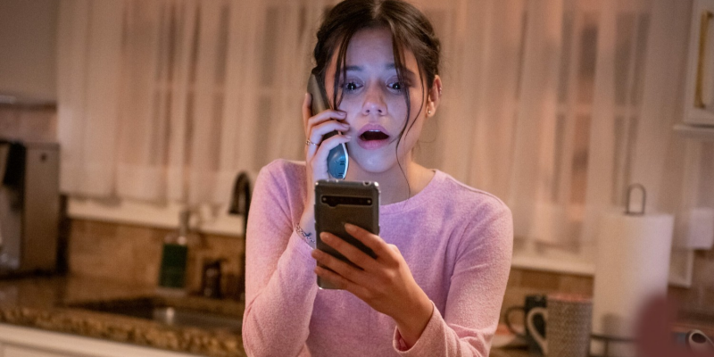 Минцифры расширило «белый список» — в него включили СМИ и «Почту России»